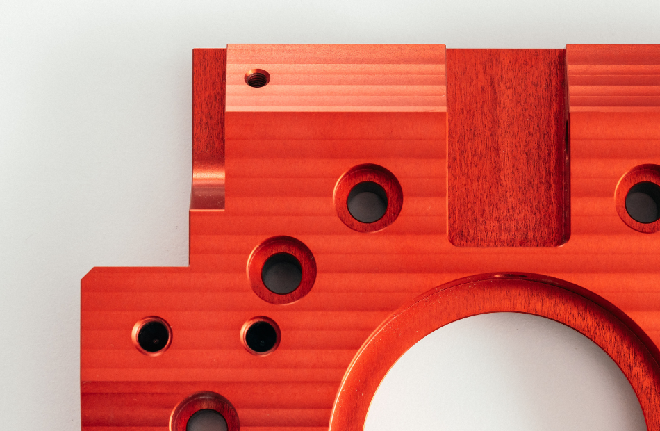 CNC Fräsen Rot